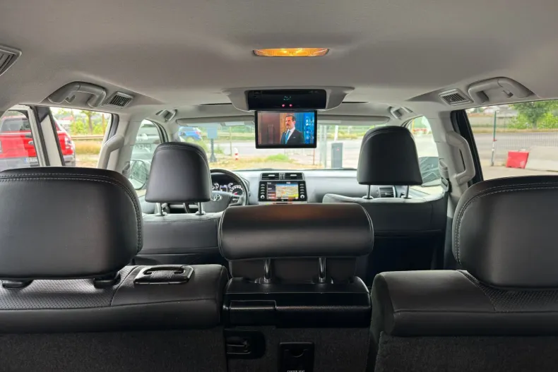 Toyota Land Cruiser din 2022 cu 84.200 km - oferta TOY235746 - foto 18