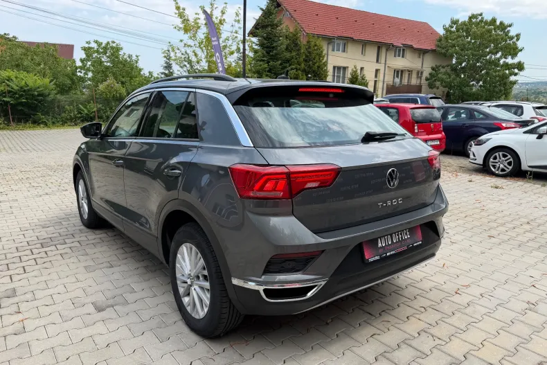 Volkswagen T-Roc din 2022 cu 99.000 km - oferta VOL235749 - foto 6