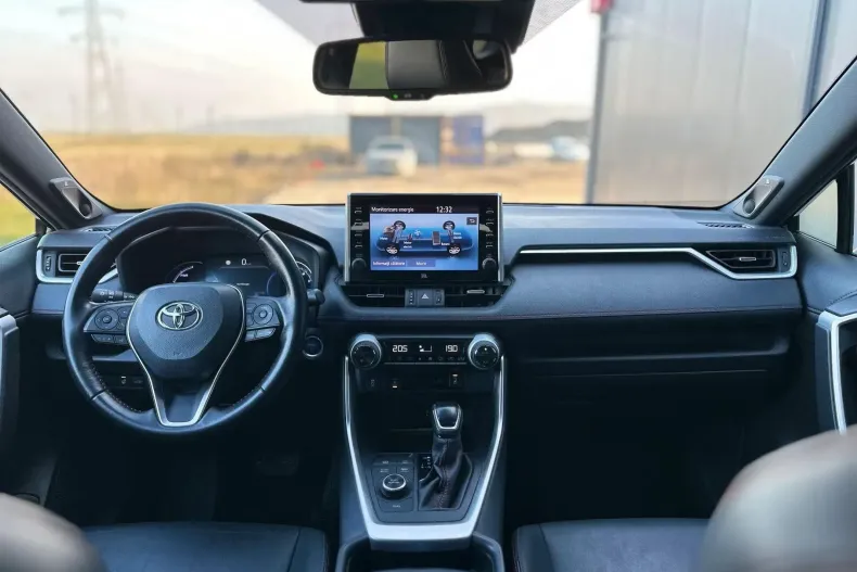 Toyota RAV4 din 2021 cu 139.608 km - oferta TOY235758 - foto 24