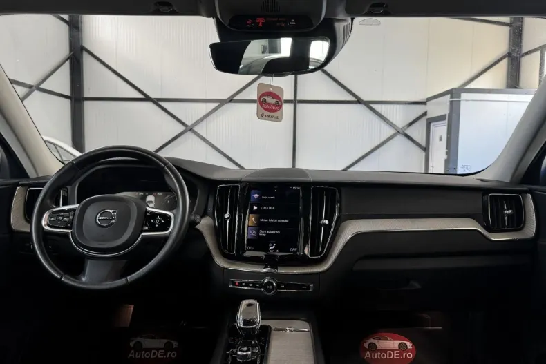 Volvo XC60 din 2020 cu 102.250 km - oferta VOL235760 - foto 7