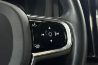Volvo XC60 din 2020 cu 102.250 km - oferta VOL235760 - foto 10
