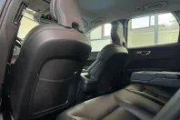 Volvo XC60 din 2020 cu 102.250 km - oferta VOL235760 - foto 26