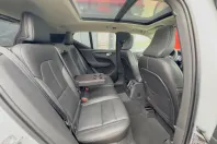 Volvo XC40 din 2021 cu 99.284 km - oferta VOL235761 - foto 19