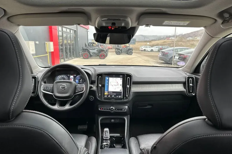 Volvo XC40 din 2021 cu 99.284 km - oferta VOL235761 - foto 27
