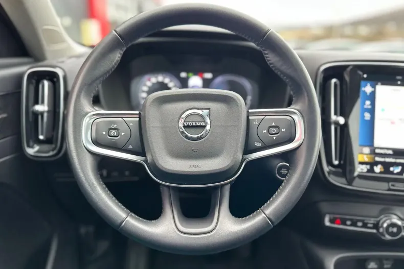 Volvo XC40 din 2021 cu 99.284 km - oferta VOL235761 - foto 28