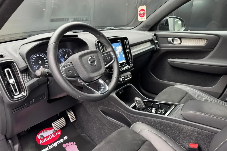 Volvo XC40 din 2021 cu 145.596 km - oferta VOL235763 - foto 5