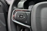 Volvo XC40 din 2021 cu 145.596 km - oferta VOL235763 - foto 13