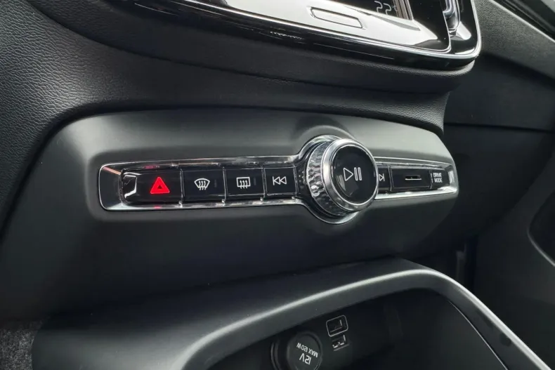 Volvo XC40 din 2021 cu 145.596 km - oferta VOL235763 - foto 16