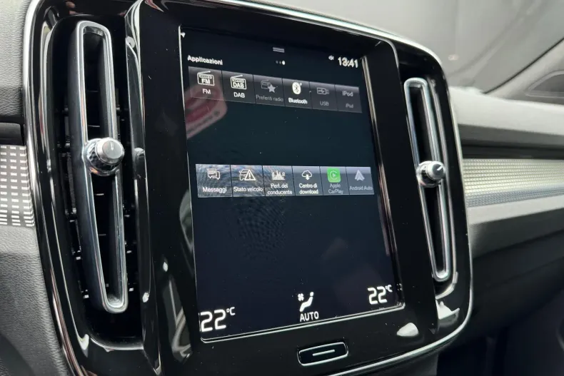 Volvo XC40 din 2021 cu 145.596 km - oferta VOL235763 - foto 18