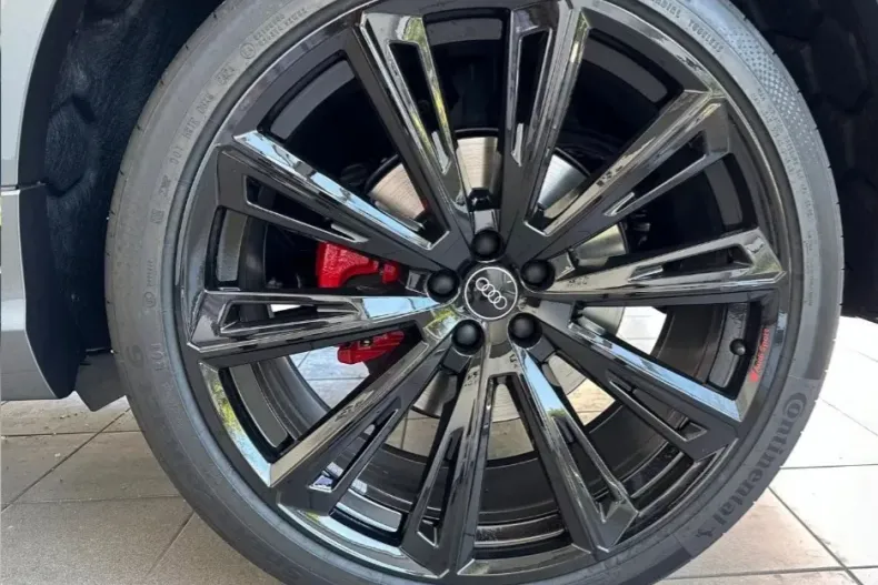 Audi Q8 din 2026 cu 10 km - oferta AUD235775 - foto 11