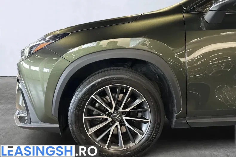 Lexus Seria NX din 2022 cu 61.300 km - oferta LEX235778 - foto 7