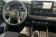 Mitsubishi Outlander din 2025 cu 15.000 km - oferta MIT235779 - foto 6