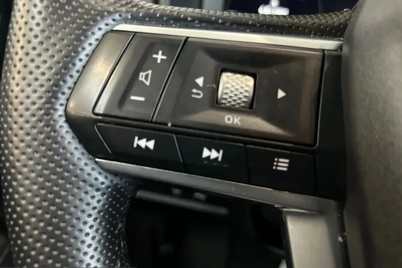 Mitsubishi Outlander din 2025 cu 15.000 km - oferta MIT235779 - foto 8
