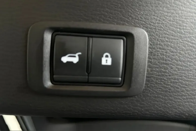 Mitsubishi Outlander din 2025 cu 15.000 km - oferta MIT235779 - foto 14