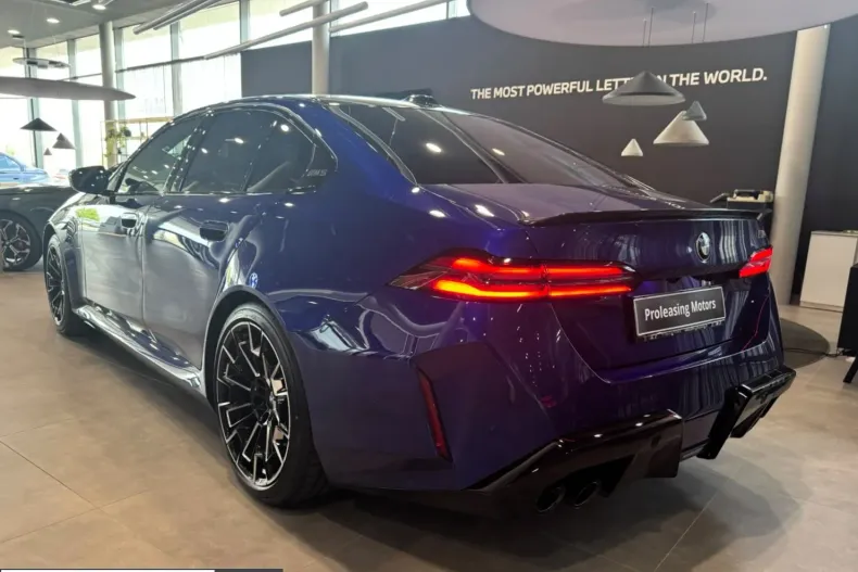 BMW M5 (Seria 5) din 2026 cu 1 km - oferta BMW235785 - foto 4