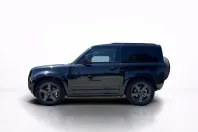 Land Rover Defender din 2025 cu 1.800 km - oferta LAN235792 - foto 2
