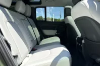 Land Rover Defender din 2025 cu 4.500 km - oferta LAN235793 - foto 12
