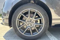 Land Rover Range Rover Velar din 2025 cu 1.858 km - oferta LAN235796 - foto 13