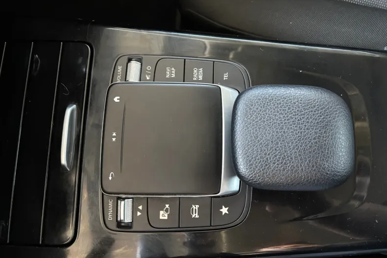 Mercedes-Benz A 180 (Clasa A) din 2020 cu 124.000 km - oferta MER235798 - foto 29