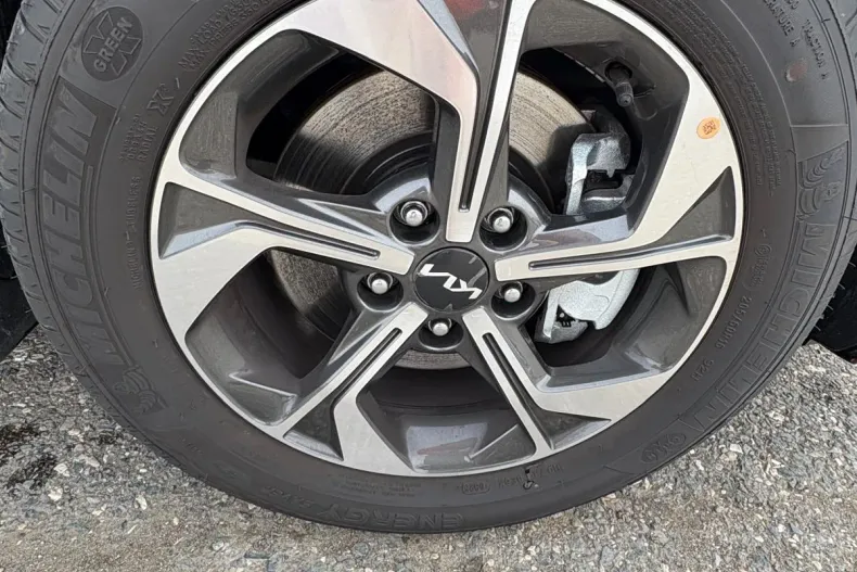 Kia XCeed din 2025 cu 710 km - oferta KIA235814 - foto 12