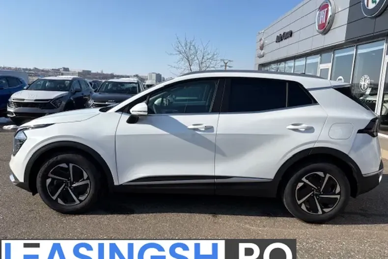 Kia Sportage din 2025 cu 3.200 km - oferta KIA235815 - foto 3