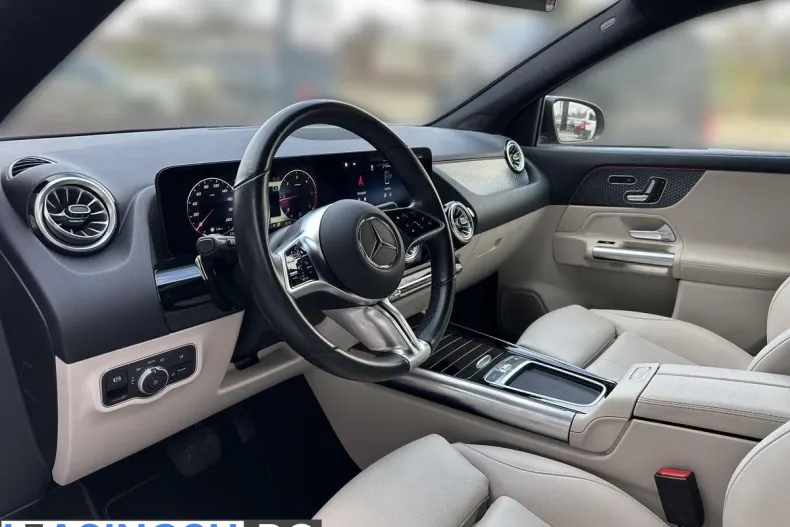 Mercedes-Benz GLA 200 (Clasa GLA) din 2023 cu 46.886 km - oferta MER235816 - foto 10