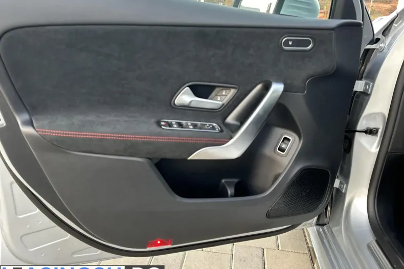 Mercedes-Benz A 250 (Clasa A) din 2024 cu 4.000 km - oferta MER235818 - foto 10
