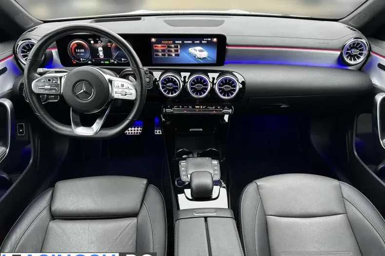 Mercedes-Benz CLA 250 (Clasa CLA) din 2022 cu 38.619 km - oferta MER235822 - foto 13