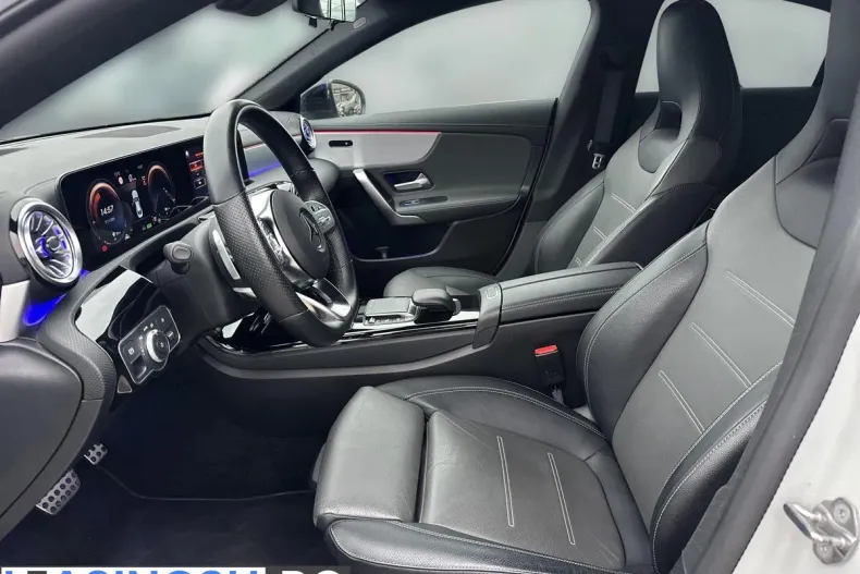 Mercedes-Benz CLA 250 (Clasa CLA) din 2022 cu 38.619 km - oferta MER235822 - foto 15