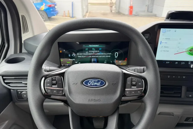Ford Transit din 2026 cu 1 km - oferta FOR235823 - foto 2