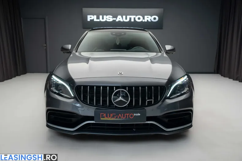 Mercedes-Benz C 63 AMG (Clasa C) din 2020 cu 70.000 km - oferta MER235834 - foto 2