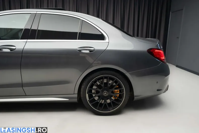 Mercedes-Benz C 63 AMG (Clasa C) din 2020 cu 70.000 km - oferta MER235834 - foto 12