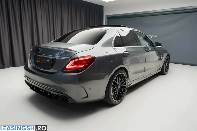 Mercedes-Benz C 63 AMG (Clasa C) din 2020 cu 70.000 km - oferta MER235834 - foto 18