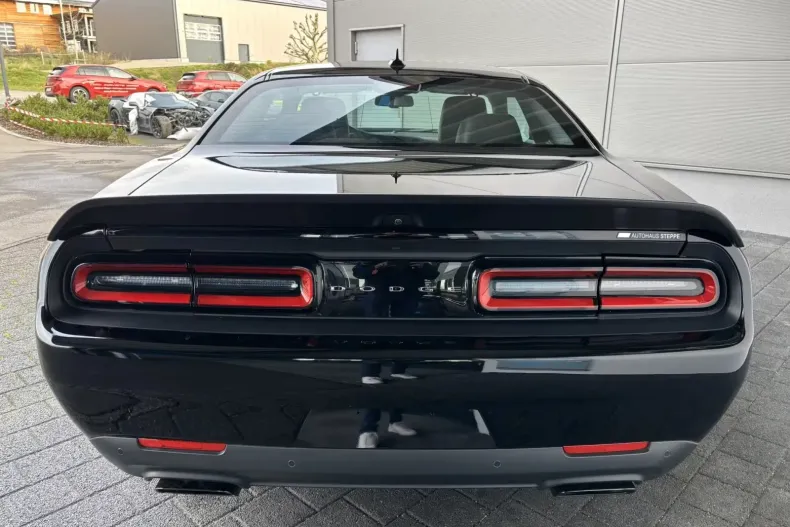 Dodge Challenger din 2026 cu 20 km - oferta DOD235835 - foto 5
