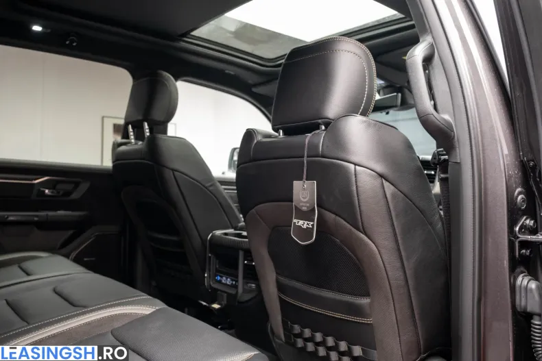 Dodge RAM din 2024 cu 3.300 km - oferta DOD235836 - foto 39
