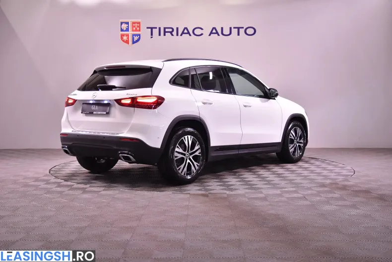 Mercedes-Benz GLA 200 (Clasa GLA) din 2025 cu 1.927 km - oferta MER235838 - foto 5