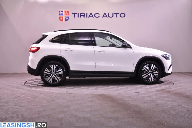 Mercedes-Benz GLA 200 (Clasa GLA) din 2025 cu 1.927 km - oferta MER235838 - foto 6