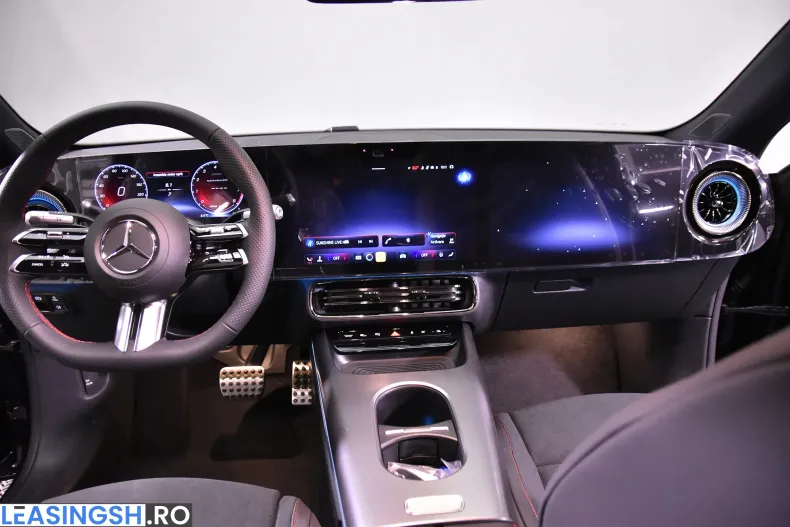 Mercedes-Benz CLA 200 (Clasa CLA) din 2025 cu 1.853 km - oferta MER235839 - foto 10