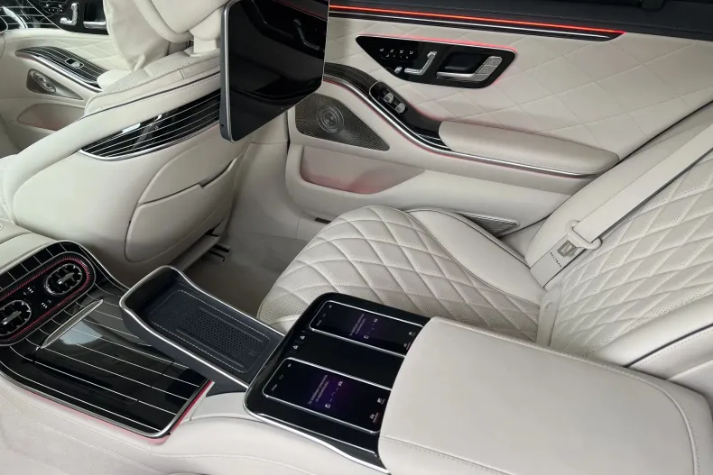 Mercedes-Benz S 500 (Clasa S) din 2026 cu 6.000 km - oferta MER235840 - foto 19