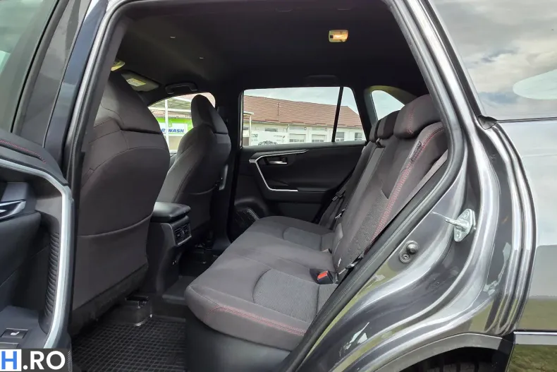 Toyota RAV4 din 2021 cu 126.000 km - oferta TOY235845 - foto 16