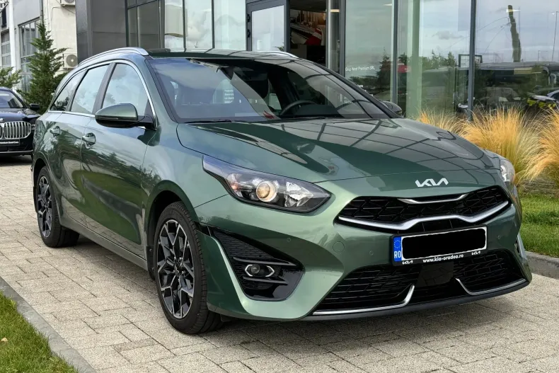 Kia Ceed din 2024 cu 23.739 km - oferta KIA235850 - foto 1