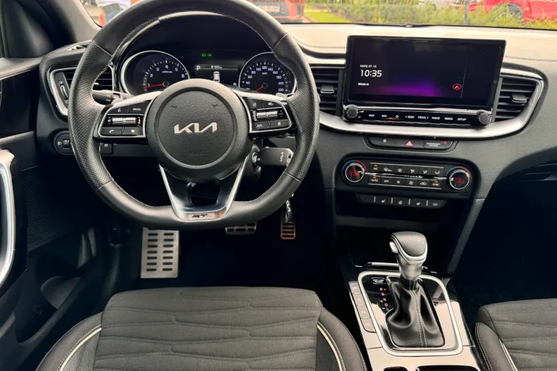 Kia Ceed din 2024 cu 23.739 km - oferta KIA235850 - foto 14