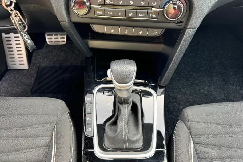 Kia Ceed din 2024 cu 23.739 km - oferta KIA235850 - foto 17