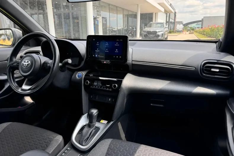 Toyota Yaris Cross din 2022 cu 89.573 km - oferta TOY235851 - foto 25
