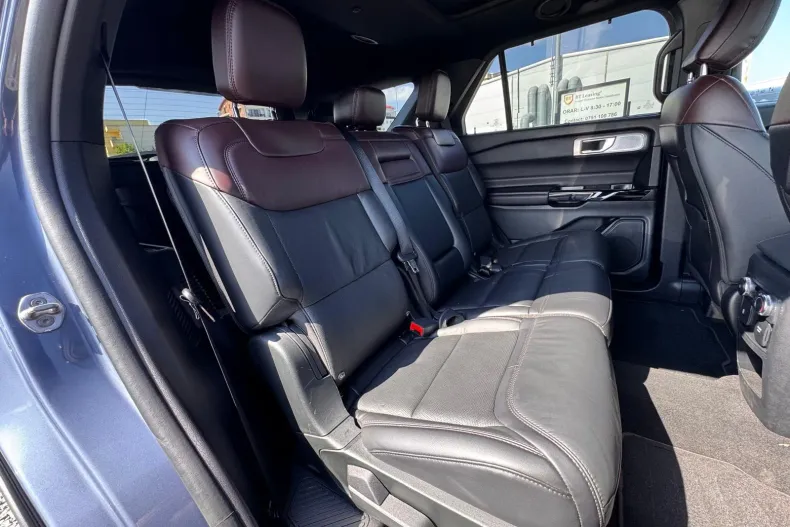Ford Explorer din 2021 cu 123.033 km - oferta FOR235871 - foto 23