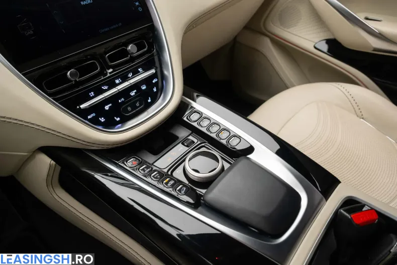 Aston Martin DBX din 2021 cu 39.900 km - oferta AST235874 - foto 21