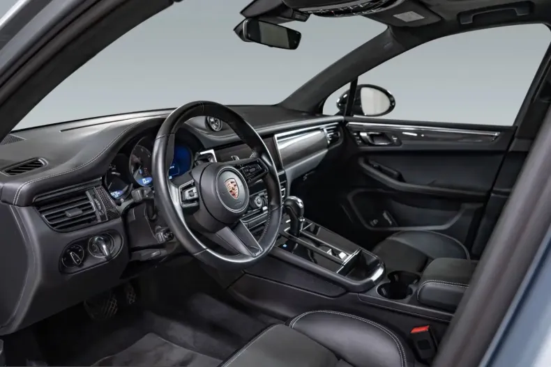 Porsche Macan din 2024 cu 38.400 km - oferta POR235878 - foto 4