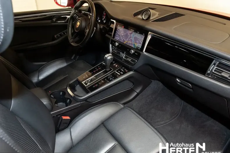 Porsche Macan din 2024 cu 29.571 km - oferta POR235879 - foto 6
