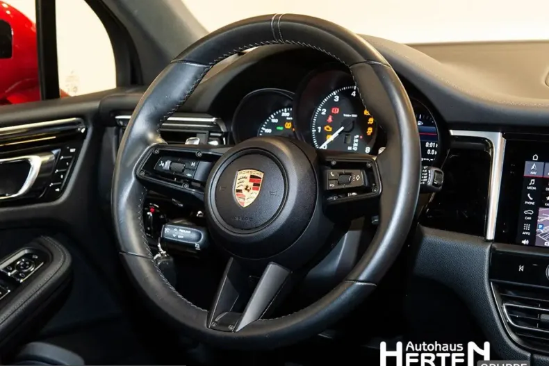 Porsche Macan din 2024 cu 29.571 km - oferta POR235879 - foto 7