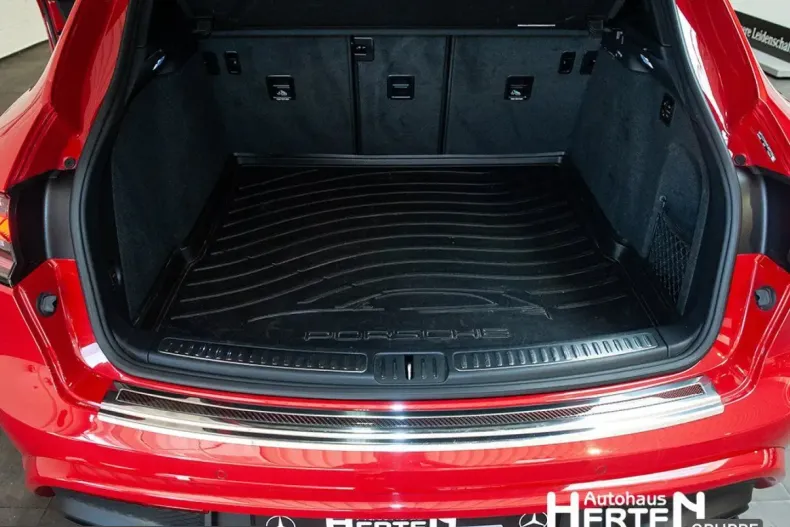 Porsche Macan din 2024 cu 29.571 km - oferta POR235879 - foto 15